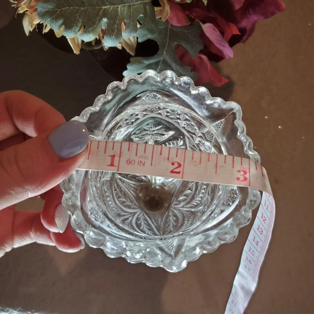 Vintage Clear Crystal Floral Tulip Vase